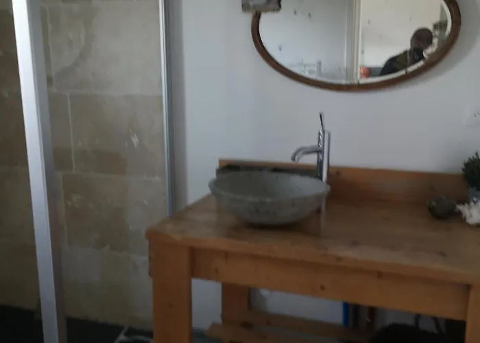 Gite Pensionat Illats